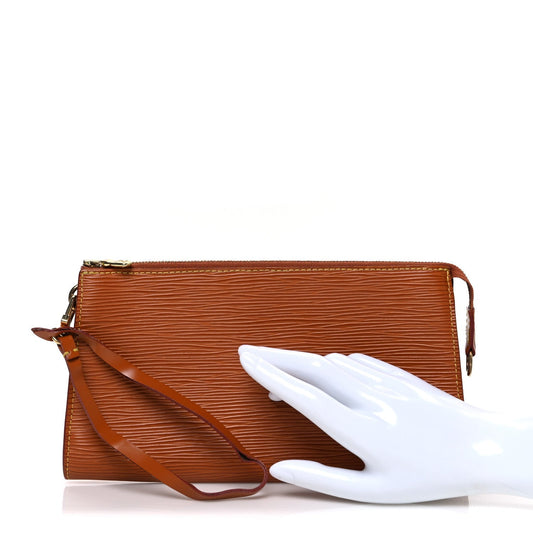 Epi Pochette Accessories 24 Kenyan Fawn